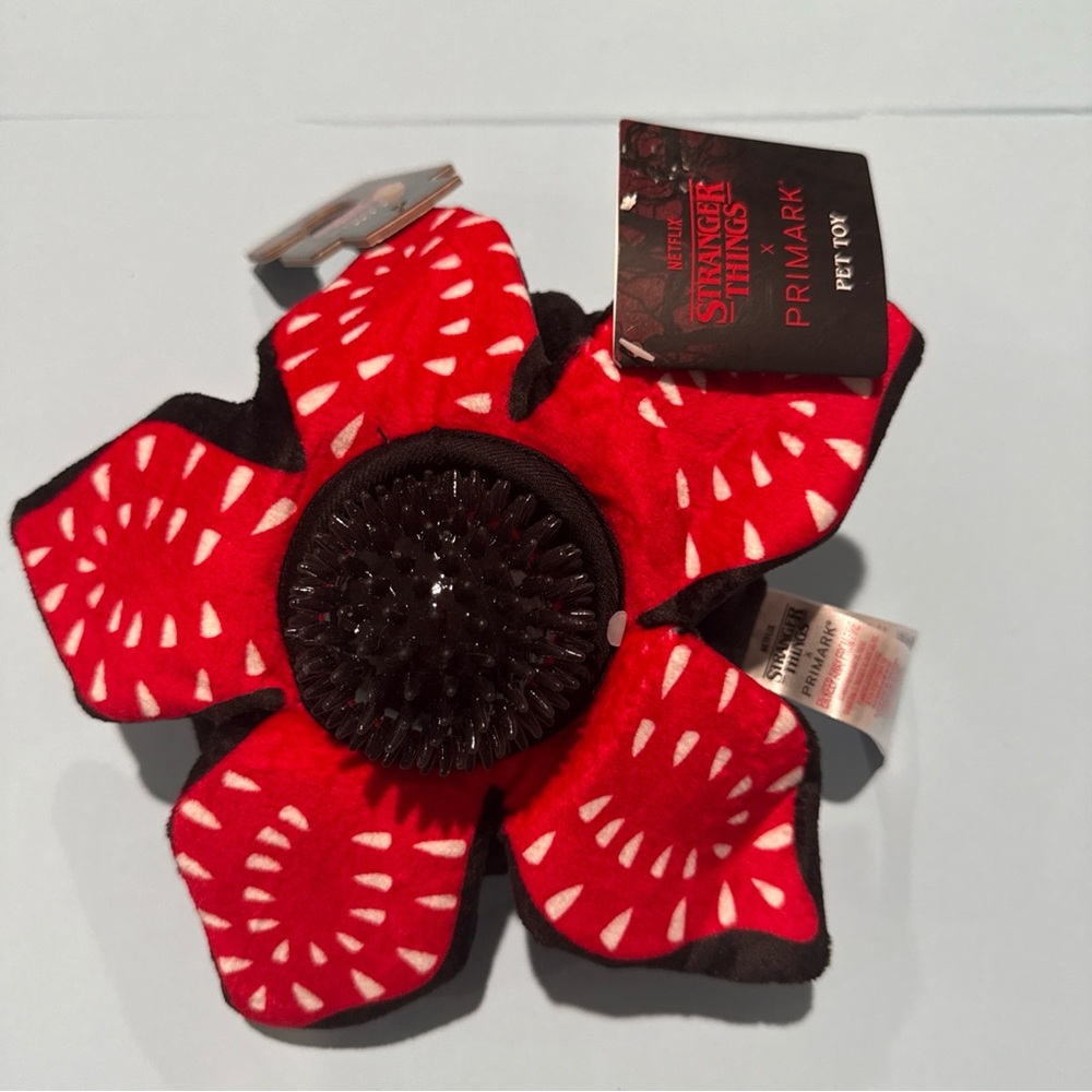 Netflix Stranger Things X Primark Demogorgan Pet Toy NWT